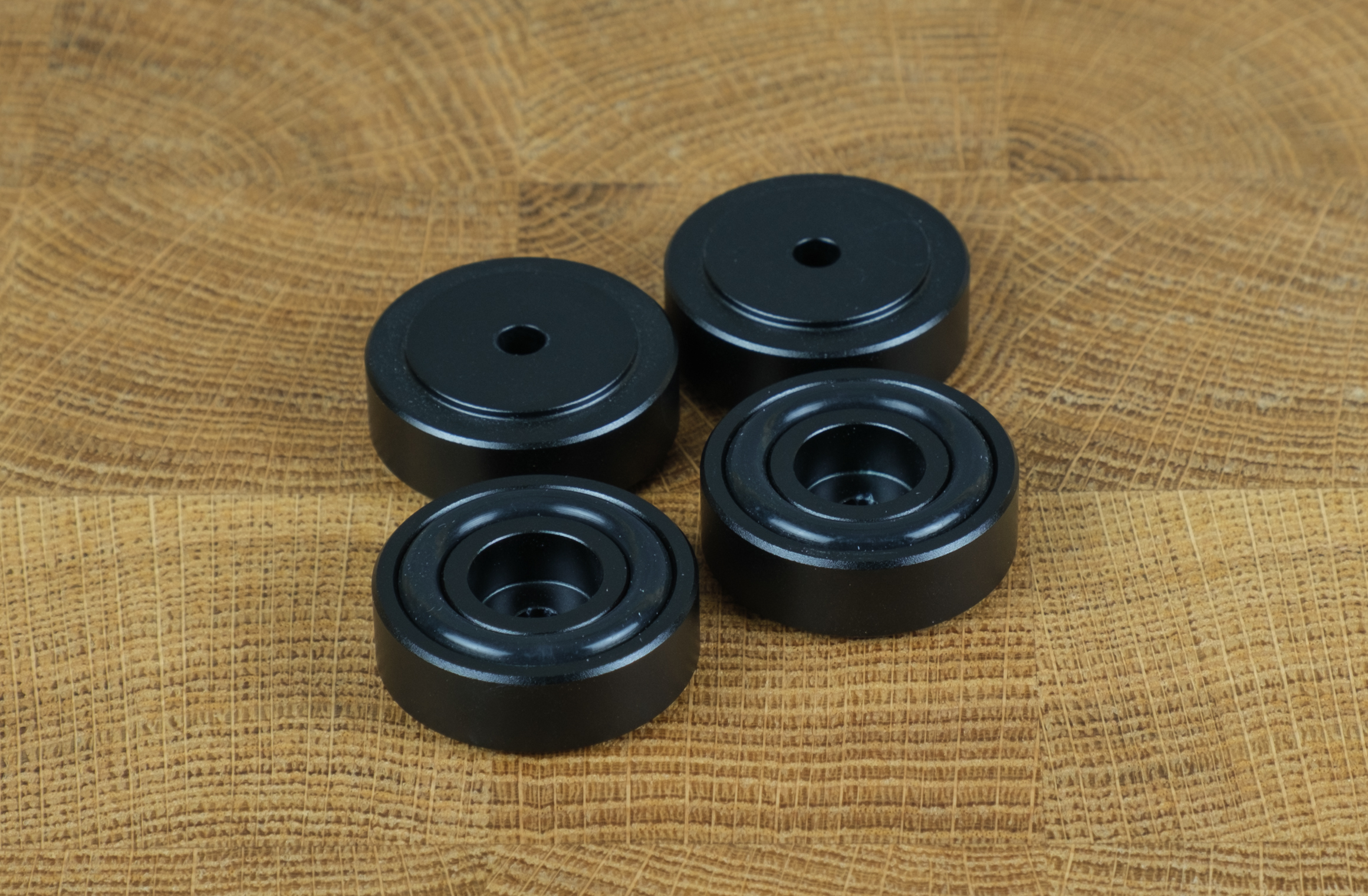 Schwingungsentkoppelnde Füße Schwingungsentkoppelnde Füße